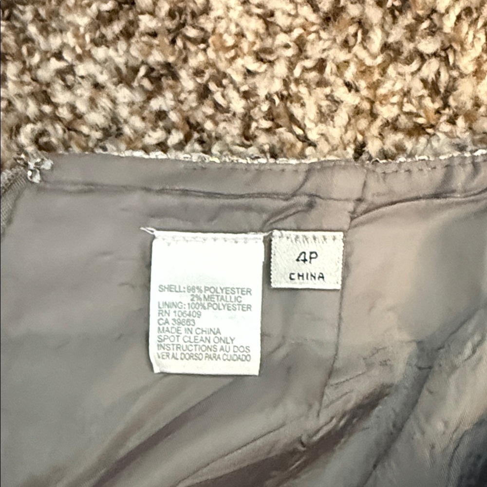 EUC Women’s Tahari Silver & Gold Tweed Skirt Suit Set - 4P - Picture 9 of 9